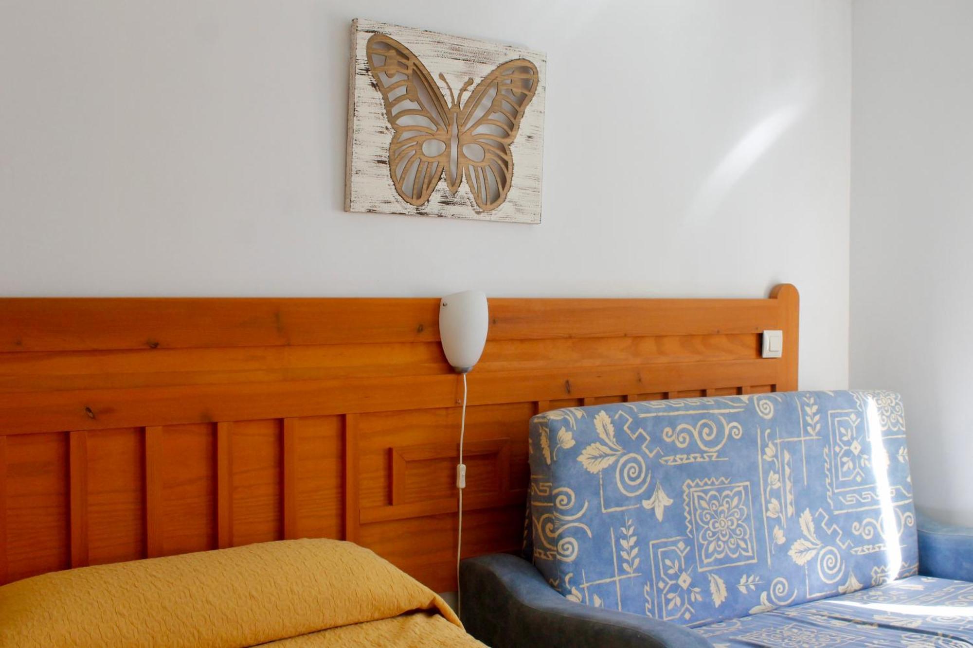 Hostal Restaurante Bustos Villarrubio Экстерьер фото